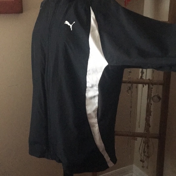 Men’s Puma light weight jacket - Picture 4 of 6
